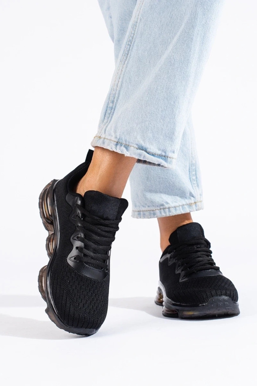 Sportliche Schuhe von Shelovet