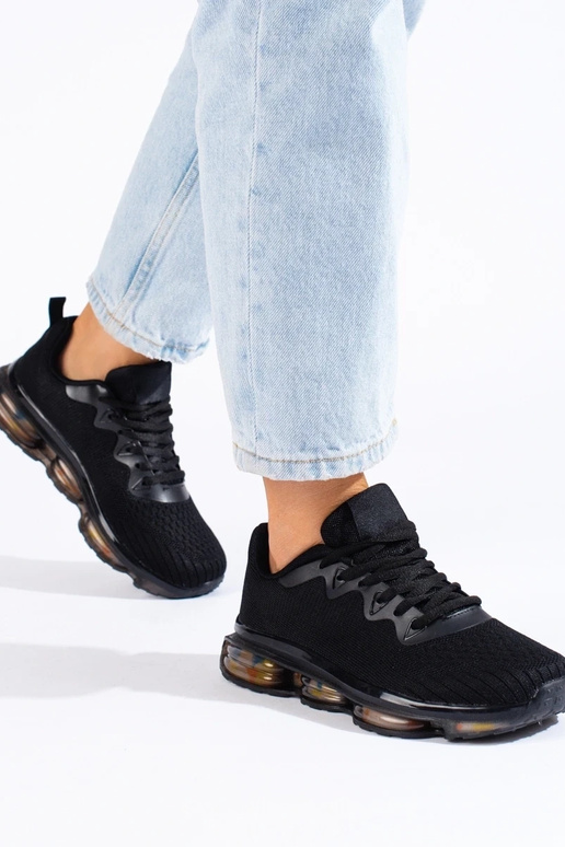 Sportliche Schuhe von Shelovet