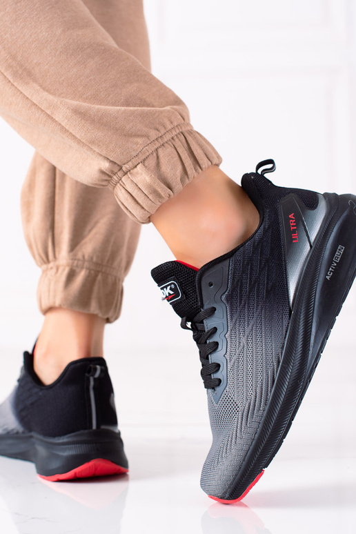 Sportschuhe DK graue Farbe