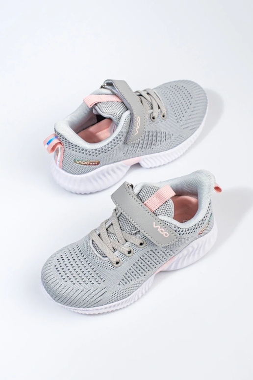 Turnschuhe Modell Schuhe Vico... Turnschuhe Modell Schuhe Vico...