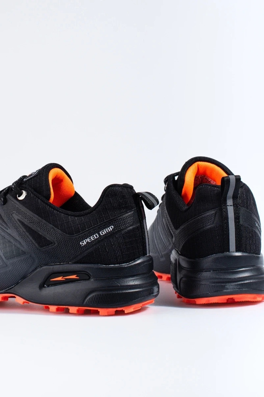 Trekkingschuhe DK graue Farbe