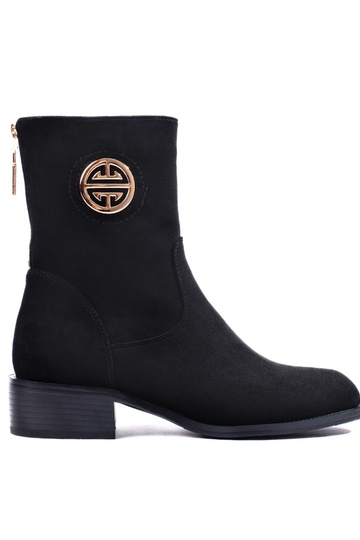 Hohe Damenschuhe aus...