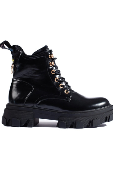 Damenstiefel mit Lackeffekt...