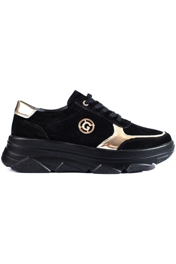 Turnschuhe Modell Schuhe...