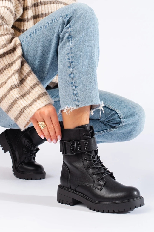 Damen-Schnürstiefel aus Öko-Leder