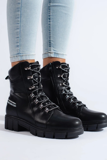 schwarze Damen-Schnürstiefel 2