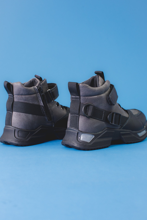 Stiefel für Jungen in grauer Farbe Stiefel für Jungen in grauer Farbe