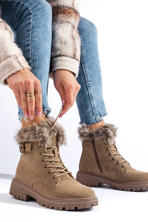 Damenstiefel mit Fell in dunkelbeiger...