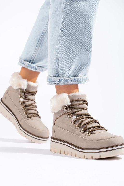 Damenstiefel mit Plateau in Beige