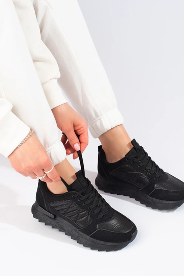 Sneakers Modell Schuhe... 2