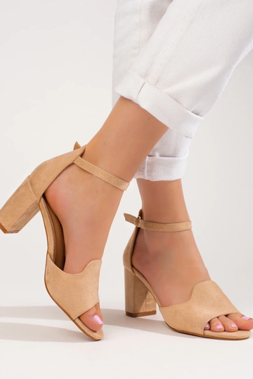beige Sandaletten Potocki 2