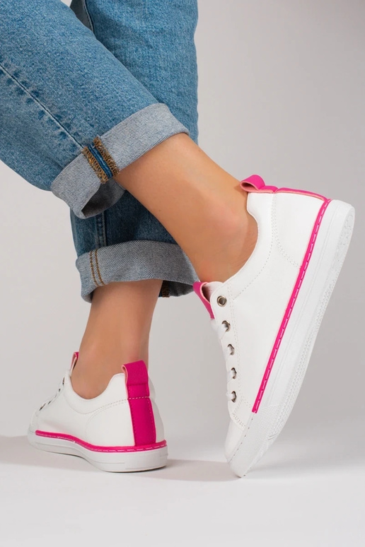 weiße Sportschuhe Shelovet