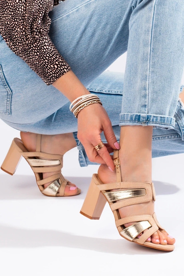 Sandale mit beigem Absatz -... 2