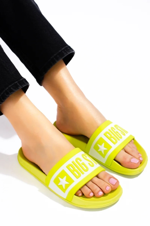 Hausschuhe zółte Big Star ll274742