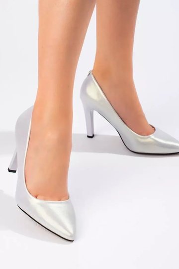 silberne High Heels Shelovet 2