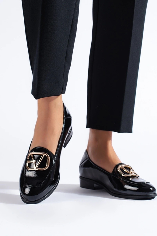 Schwarze Damen-Stiefeletten aus... Schwarze Damen-Stiefeletten aus...