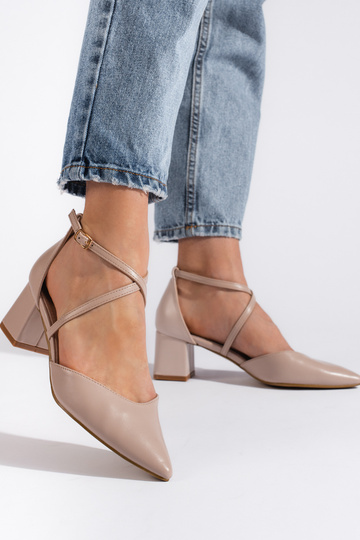 beige Sandalen 2