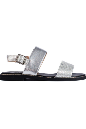 flache Sandalen