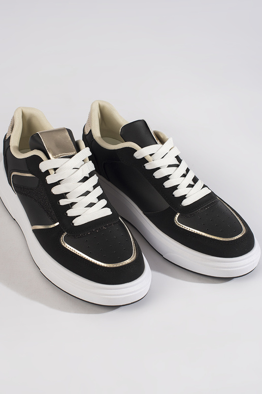 Damen-Freizeitschuhe in schwarzer Farbe Damen-Freizeitschuhe in schwarzer Farbe