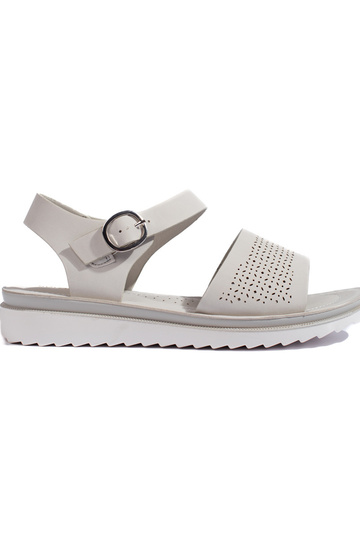 Durchbrochene Sandalen mit...
