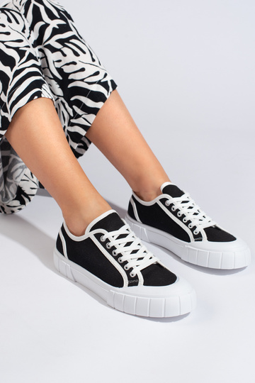 Schwarze Damenschuhe 2