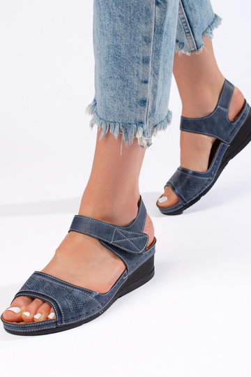 blaue Sandalen 2