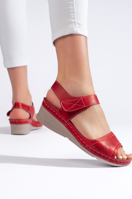 rote Sandalen rote Sandalen