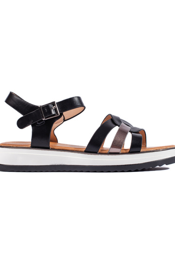 schwarze Plateausandalen