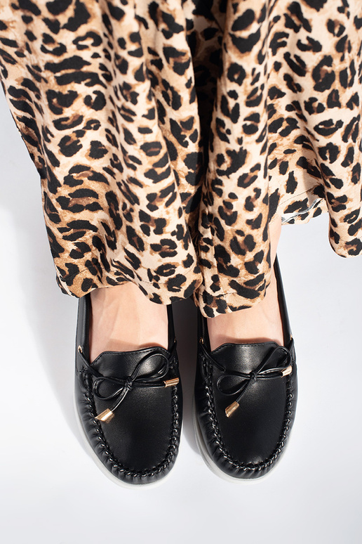 schwarze Mokassins mit Plateau schwarze Mokassins mit Plateau