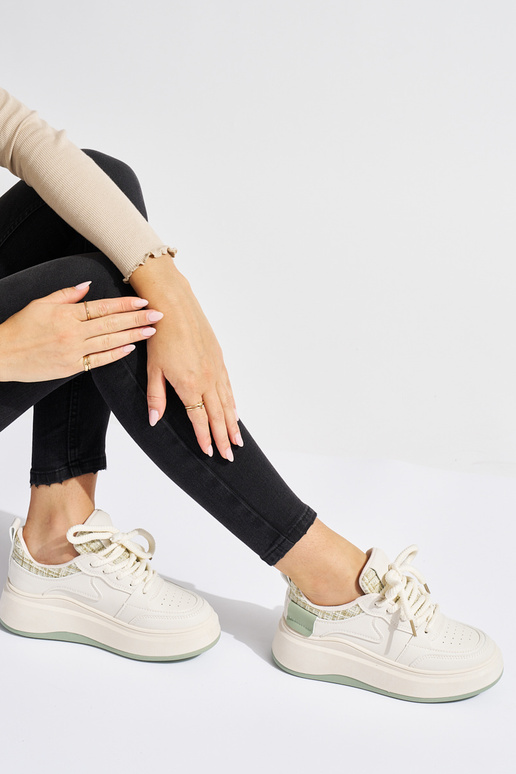 Schwarze Damen-Sneaker-Modellschuhe... Schwarze Damen-Sneaker-Modellschuhe...