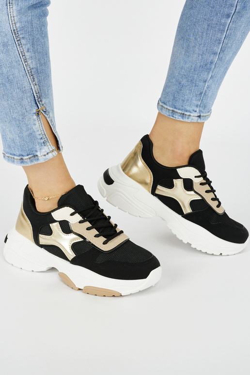 Damen-Freizeitschuhe in schwarzer Farbe Damen-Freizeitschuhe in schwarzer Farbe