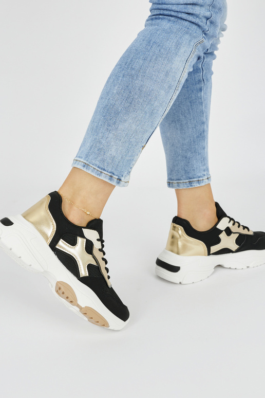 Damen-Freizeitschuhe in schwarzer Farbe Damen-Freizeitschuhe in schwarzer Farbe