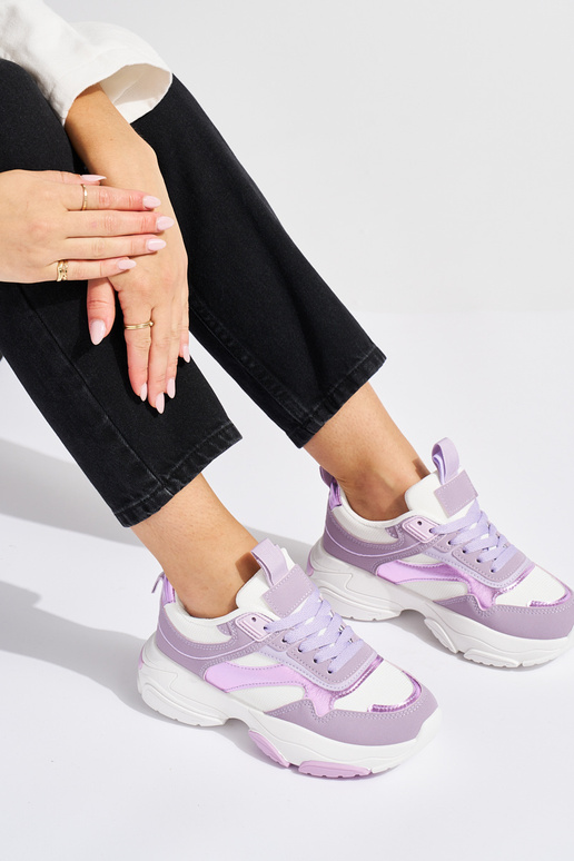 Lila Sportschuhe für Damen mit dicker... Lila Sportschuhe für Damen mit dicker...