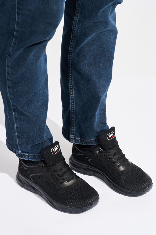 schwarze Sportschuhe für Herren