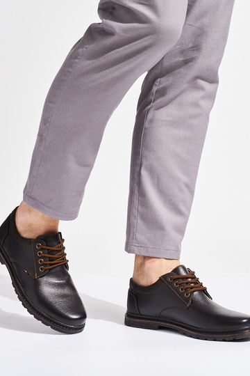 braune Schnürschuhe für Herren 2