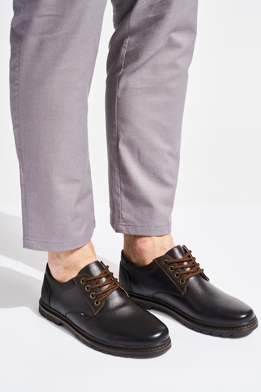 braune Schnürschuhe für Herren