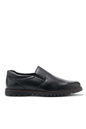 schwarze Schnallenschuhe...