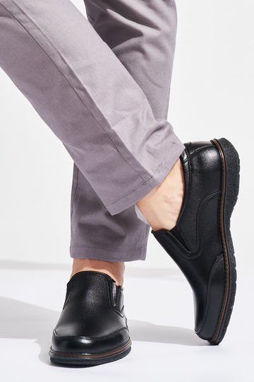 Schwarze Stiefeletten für... 2