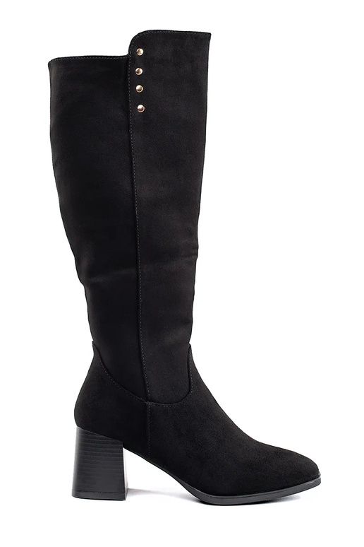 schwarze Wildlederstiefeletten mit... schwarze Wildlederstiefeletten mit...
