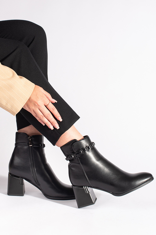 schwarze elegante Damenschuhe mit Absatz schwarze elegante Damenschuhe mit Absatz