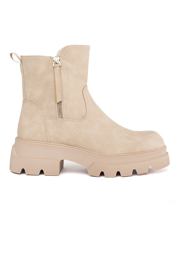 Beige Damenschuhe isoliert...