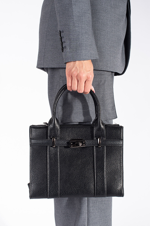 SchZuarz ein Klassiker elegante...