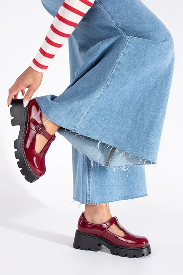 Burgund lackiert Frauen... 2