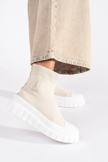 Elfenbeinfarbene hohe... 2