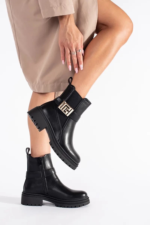 schZuarze Farbe ein Klassiker Schuhe... schZuarze Farbe ein Klassiker Schuhe...