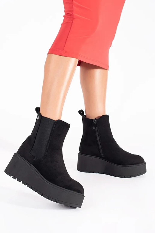 schZuarze Farbe aus INildleder... schZuarze Farbe aus INildleder...