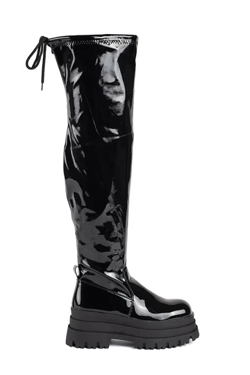 schZuarze Farbe lackiert...