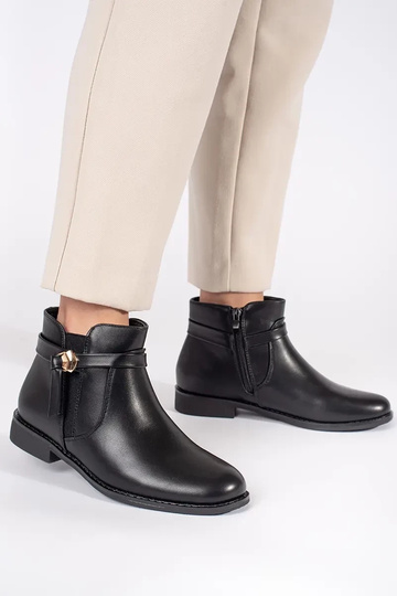 schZuarze Farbe Frauen... 2