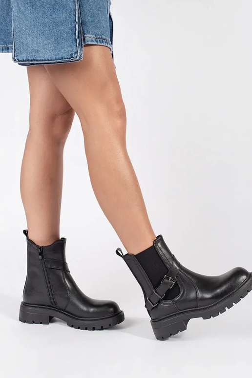 Schwarzes Leder Damen Plateauschuhe... Schwarzes Leder Damen Plateauschuhe...