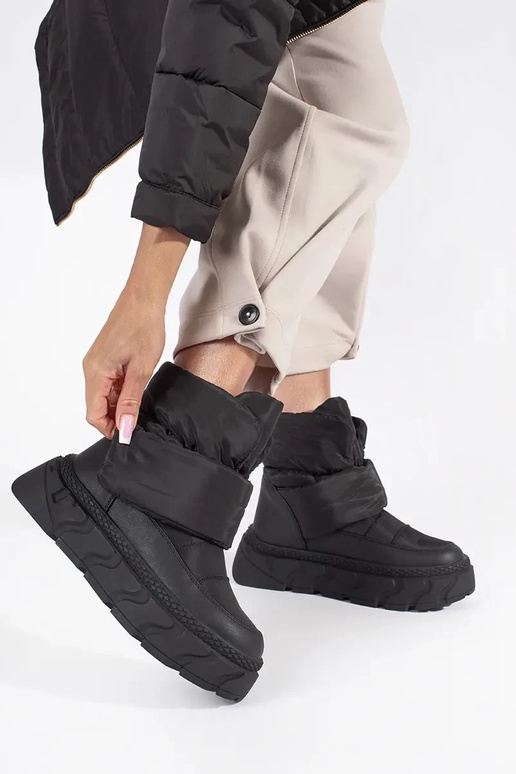 Damen Schneestiefel schwarz auf... Damen Schneestiefel schwarz auf...